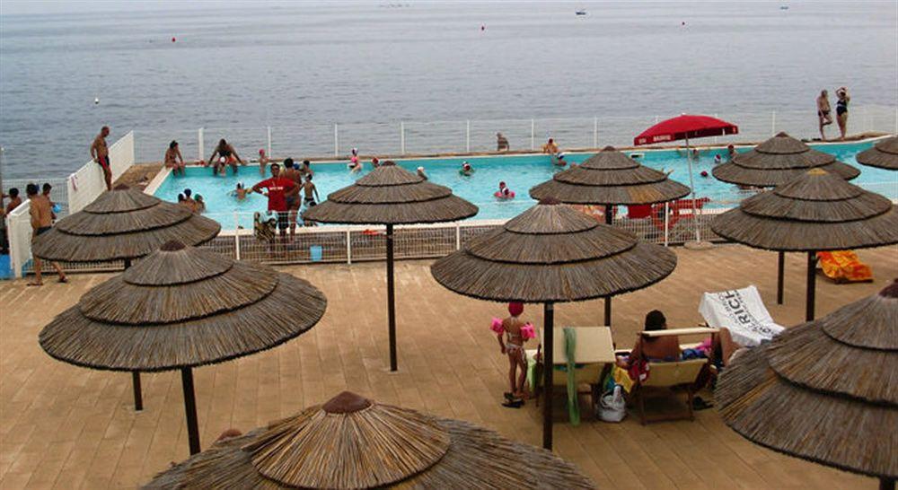 Baia Sangiorgio Hotel & Beach Club Bari Exterior photo