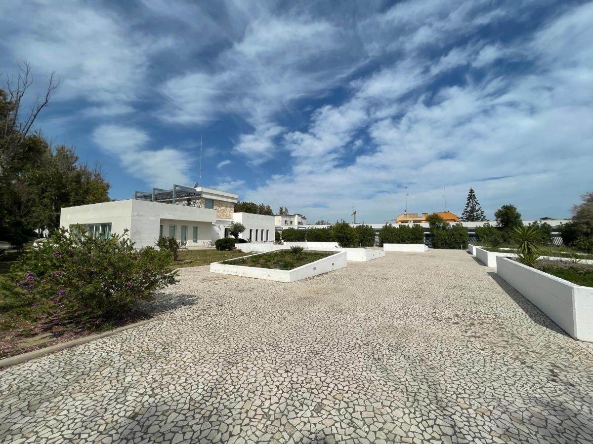 Baia Sangiorgio Hotel & Beach Club Bari Exterior photo
