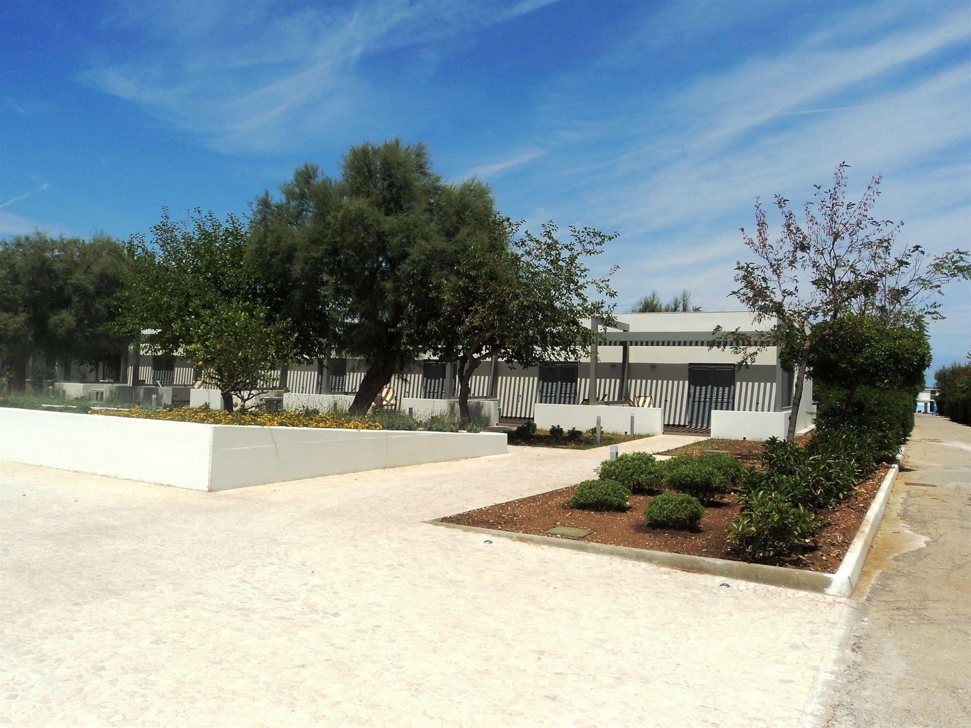 Baia Sangiorgio Hotel & Beach Club Bari Exterior photo